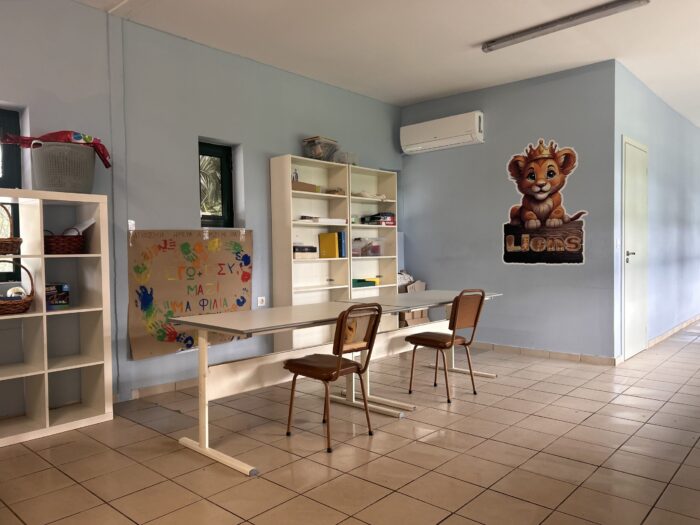 ΑΙΘΟΥΣΕΣ ΚΑΙ ΕΣΩΤ. ΧΩΡΟΙ